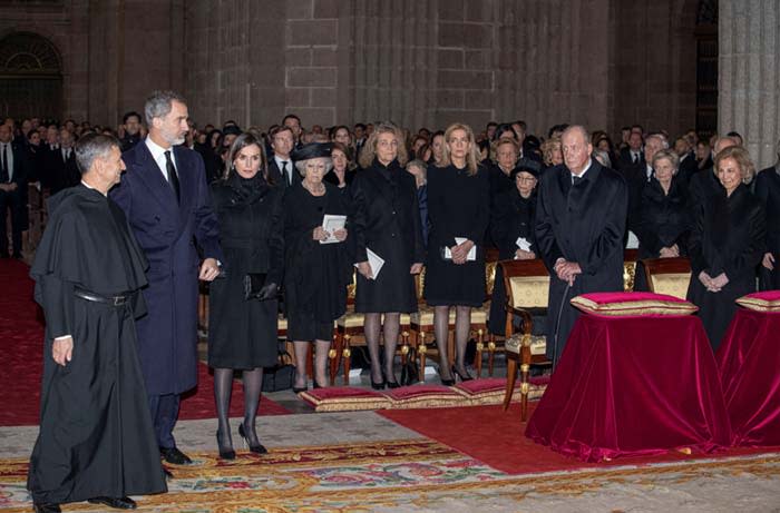 Funeral de la infanta Pilar en la basílica de El Escorial