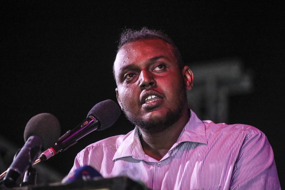 Mohammed al-Amin Abdel Aziz, a spokesman for the Sudanese Professionals Association speaks at a press conference in the capital Khartoum on Sunday, April 21, 2019. The organizers of Sudan's protests said they have suspended talks with the ruling military council because it has failed to meet their demands for an immediate transfer to a civilian government following the overthrow of President Omar al-Bashir.(AP Photo)