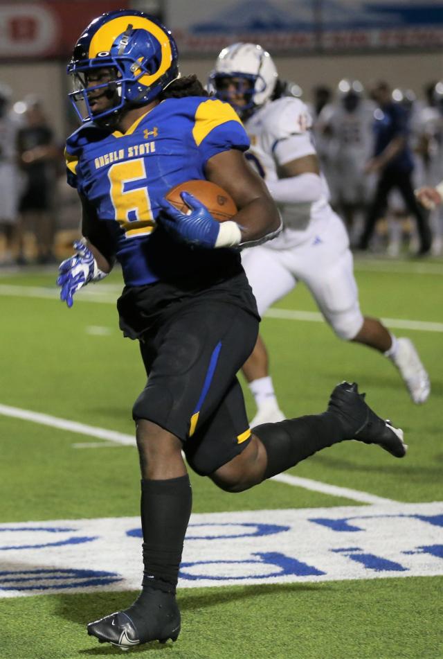 No. 2 Angelo State football team hosts Central Washington in home finale