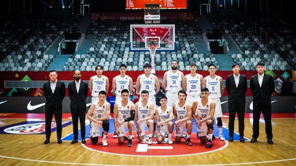中華隊賽前團體照（取自fiba.basketball官方網站）