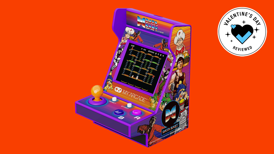 Cheap Valentine’s Day gifts under $25: My Arcade Data East Hits Pico Player