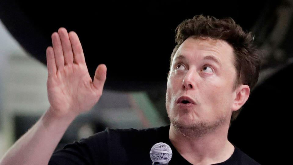 , Elon Musk, retomó la idea de comprar Twitter por un total de 44.000 millones de dólares