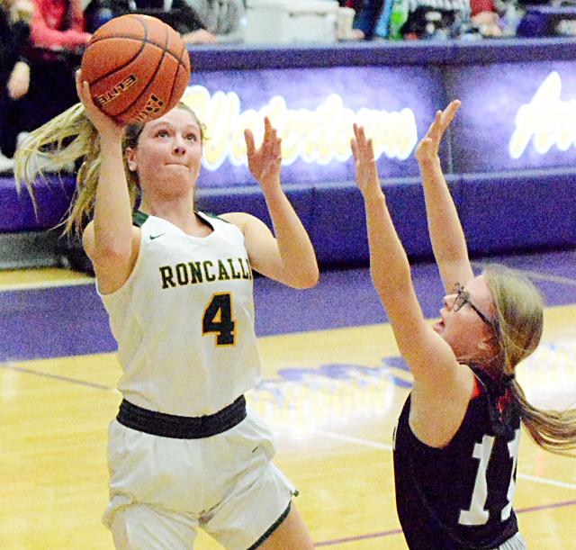 Two defending state champions fall in State B girls basketball tourney