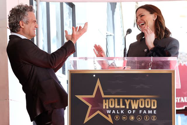 <p>Frazer Harrison/Getty</p> Mark Ruffalo and Jennifer Garner