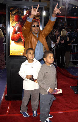 Cuba Gooding Jr. rocks out to Ozzy with his kids at the LA premiere of Columbia Pictures' Spider-Man