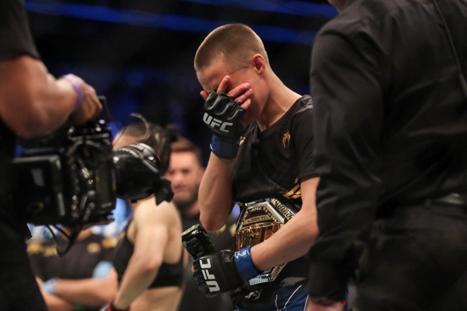 Rose Namajunas beat Weili Zhang twice in 2021 to regain and defend the strawweight belt (Getty)