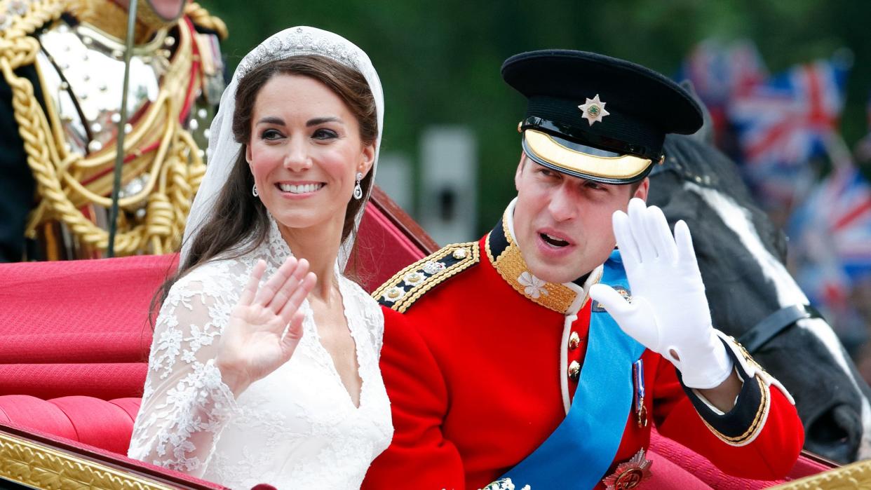 Kate Middleton and Prince William wave from State Landau horse drawn carriage
