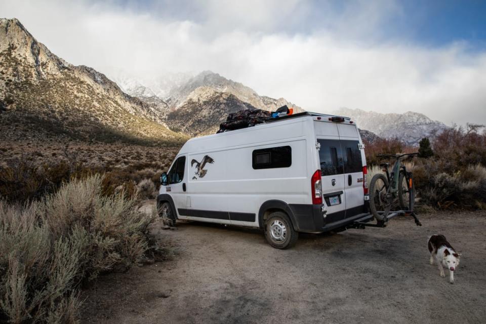 <div class="inline-image__caption"><p>California’s Alabama Hills has ample parking for vans, but the best spots tend to get snatched up quickly.</p></div> <div class="inline-image__credit">Winston Ross</div>