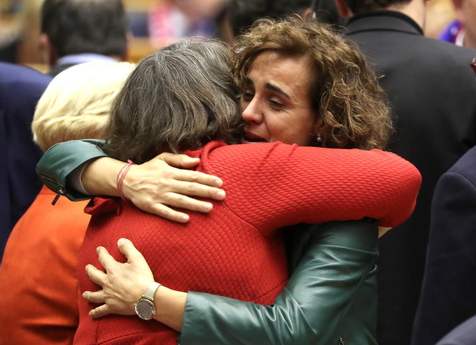 Tränen flossen beim Abschied bei vielen der EU-Abgeordneten. (Bild: REUTERS/Yves Herman)