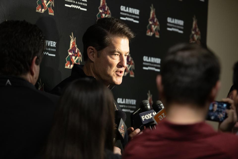 Arizona Coyotes general manager Bill Armstrong told players that the team was relocating, according to reports.