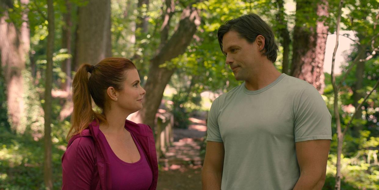 sweet magnolias l to r joanna garcia swisher as maddie, justin bruening as cal in episode 302 of sweet magnolias cr courtesy of netflix © 2023