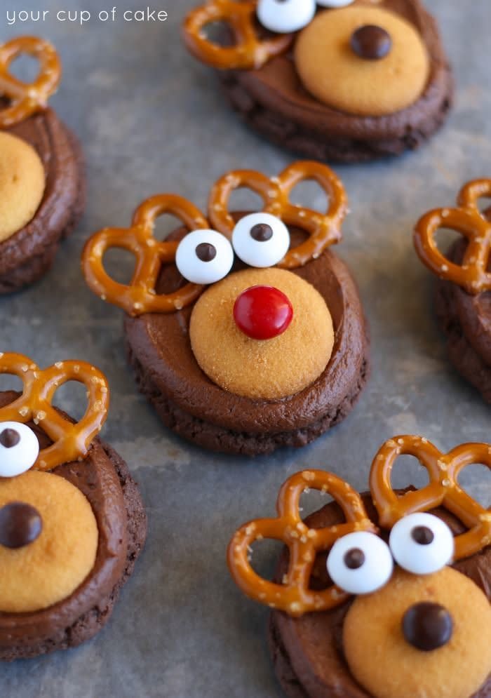 <strong>Get the <a href="http://www.yourcupofcake.com/2014/12/make-rudolph-cookies.html" target="_blank">Rudolf cookies recipe</a>&nbsp;from&nbsp;Your Cup Of Cake.</strong>