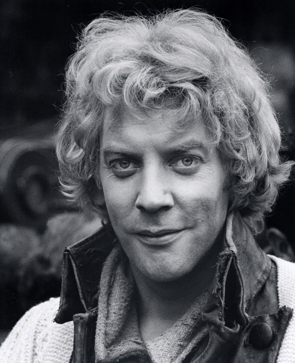 closeup of a young Donald Sutherland