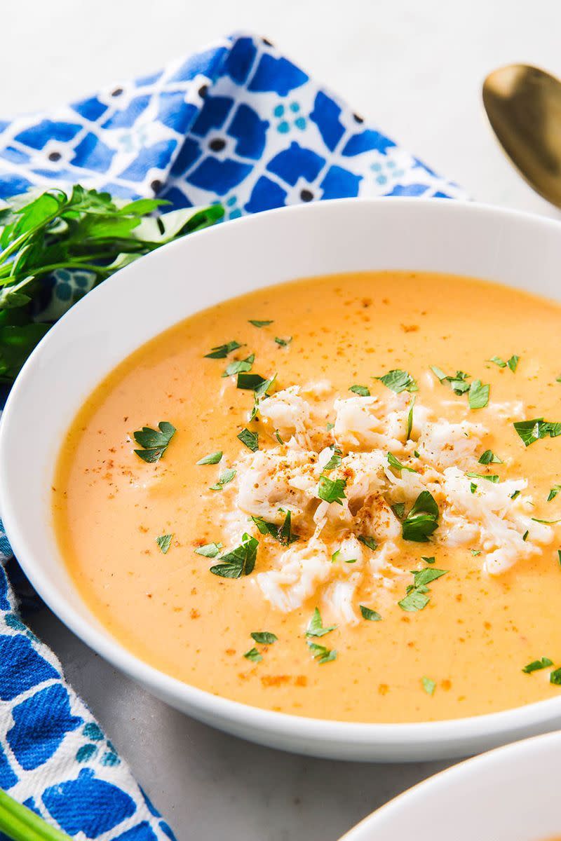 <p>What even is crab bisque? It's an old-school creamy soup that's perfect for a special occasion. It's also easy as hell.</p><p>Get the <a href="https://www.delish.com/uk/cooking/recipes/a30219221/crab-bisque-recipe/" rel="nofollow noopener" target="_blank" data-ylk="slk:Crab Bisque;elm:context_link;itc:0;sec:content-canvas" class="link ">Crab Bisque</a> recipe.</p>