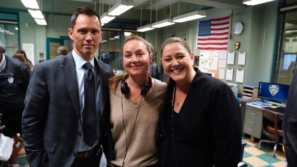 Jeffrey Donovan, Elisabeth Röhm and Camryn Manheim on the set of the “Law & Order” episode “Only the Lonely.” (Heidi Gutman/NBC)