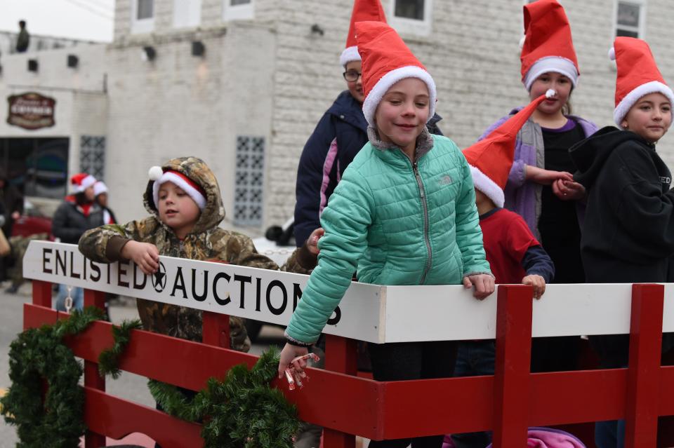 Stuarts Draft community gets excited for their 8th annual Christmas parade