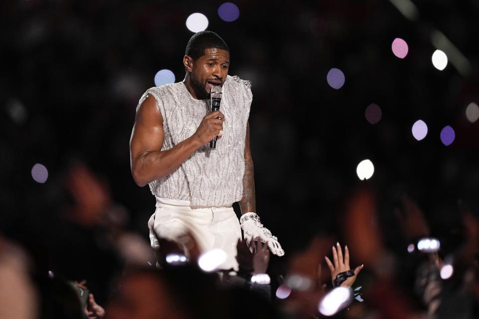 Usher performs during halftime of the NFL Super Bowl 58 football game between the San Francisco 49ers and the Kansas City Chiefs Sunday, Feb. 11, 2024, in Las Vegas. (AP Photo/Brynn Anderson)