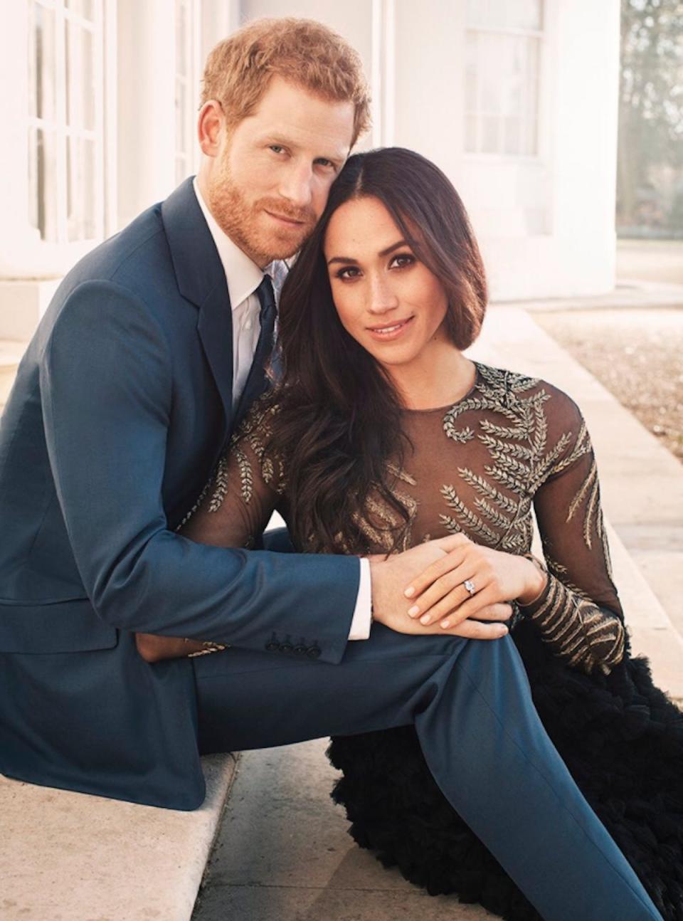 meghan markle prince harry official engagement photo