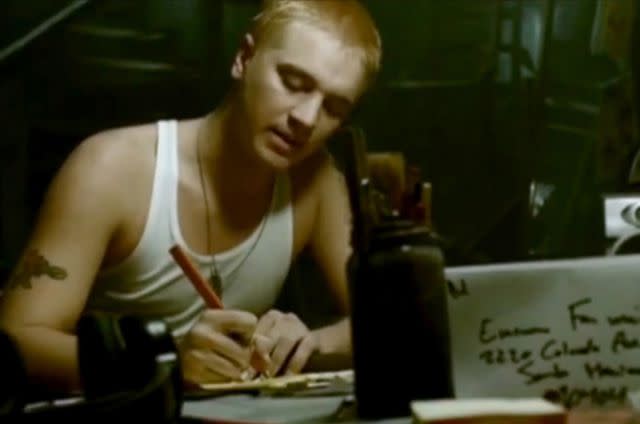 Devon Sawa in the "Stan" video