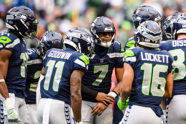 Seahawks concerned about offense after 6 quarters of failure - The