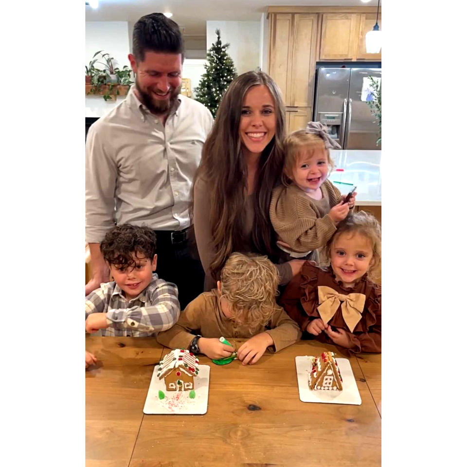 Jessa Duggar Reveals She Suffered Miscarriage With Baby No. 5