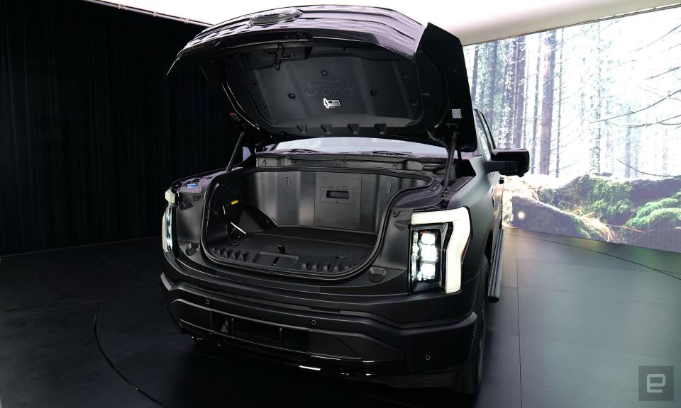 <p>A photo of the Ford F-150 Lightning Platinum Black edition taken at a preview event in Brooklyn, NY.</p> 