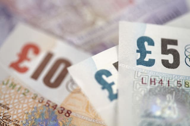 UK bonuses hit £42bn despite falling City payouts