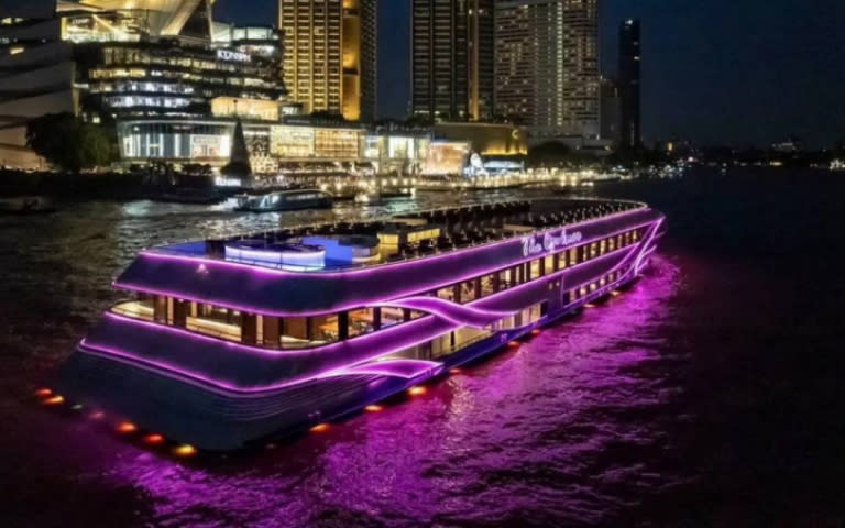 擁有湄南河上最大三層甲板、可360度飽覽河岸風光的Opulence豪華郵輪，已於2023年正式啟航。（圖／Klook提供）