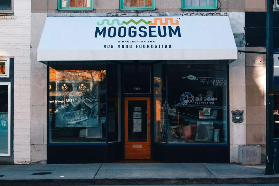 There's no doubt that Bob Moog had a massive influence on music by makingsynthesizers popular and accessible, and now there's a dedicated place to payhomage to his legacy