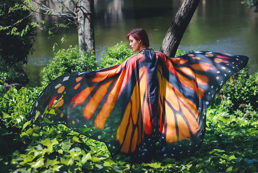 These capes are so gorgeous, they’re all you need for a Halloween costume