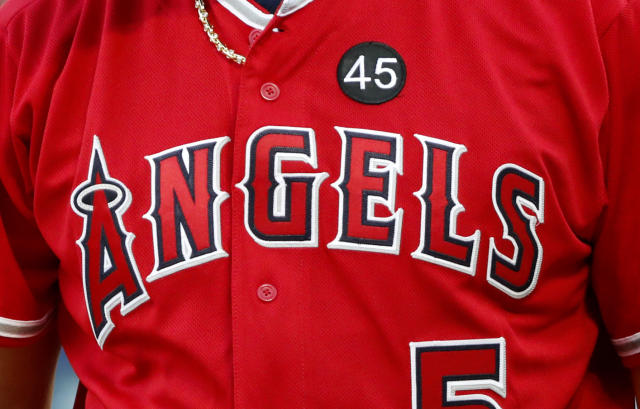 VIDEO: Los Angeles Honors Tyler Skaggs With Touching Memorial Outside  Angels Stadium