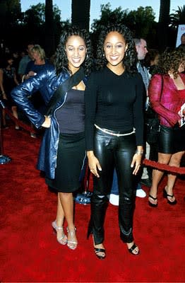 Tia Mowry and Tamera Mowry at the Universal City premiere of Universal's Nutty Professor II: The Klumps