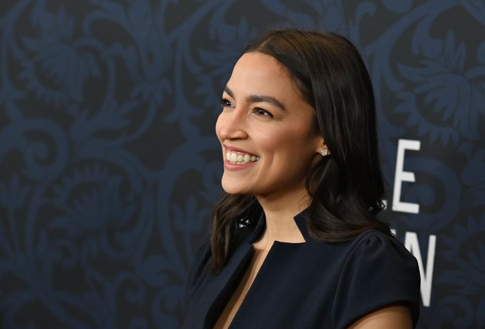 Rep. Alexandria Ocasio-Cortez (D-N.Y.) is building an independent political operation capable of competing with the Democratic Party establishment. (Photo: ANGELA WEISS/AFP/Getty Images)