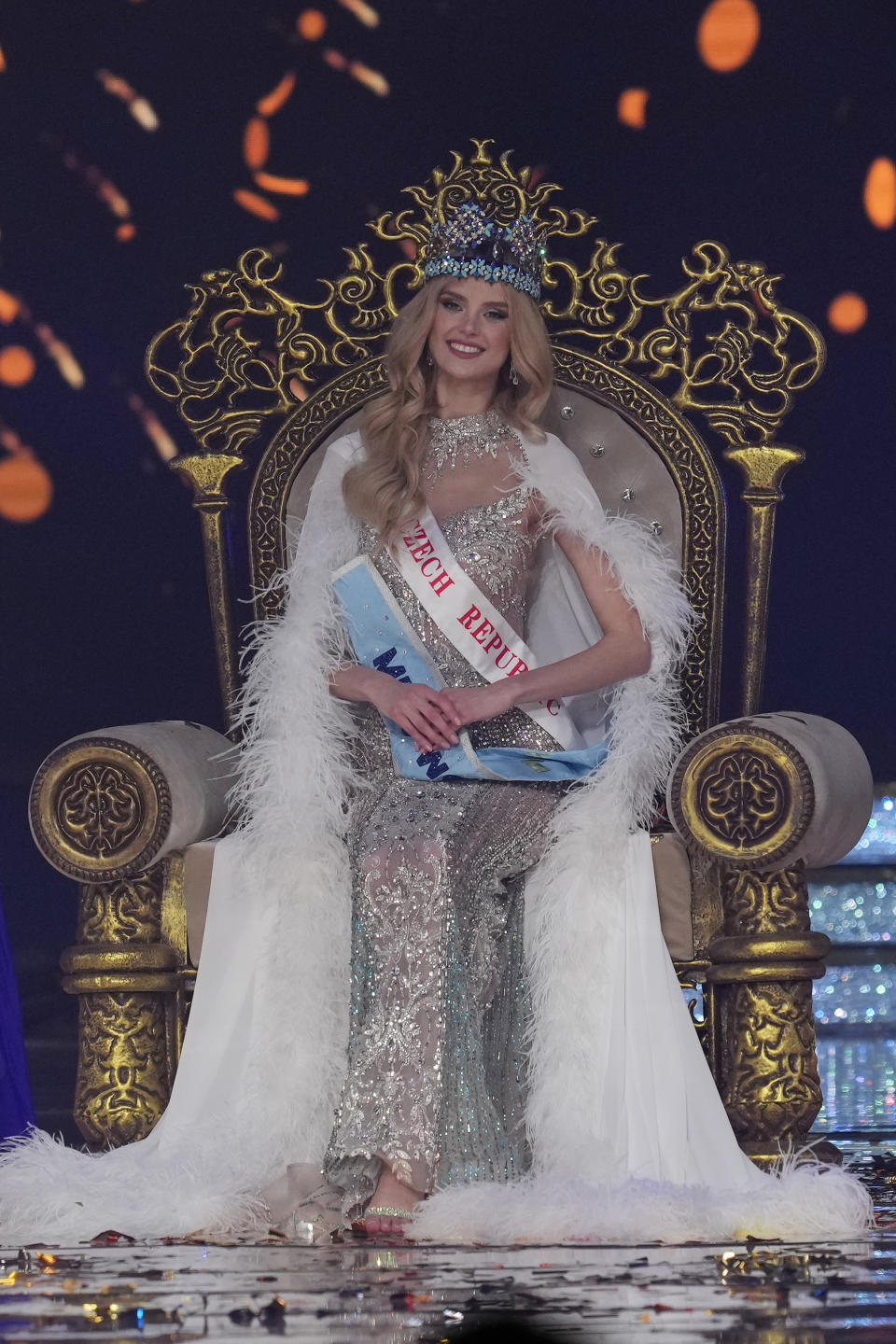 Krystyna Pyszková of Czech Republic poses after she was crowned Miss World in Mumbai, India, Saturday, Mar. 9, 2024.(AP Photo/Rajanish Kakade)