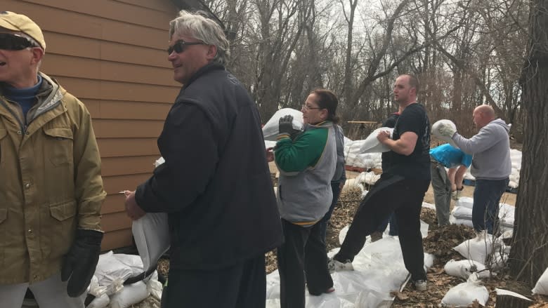 Assiniboine River set to crest in Brandon, Man.