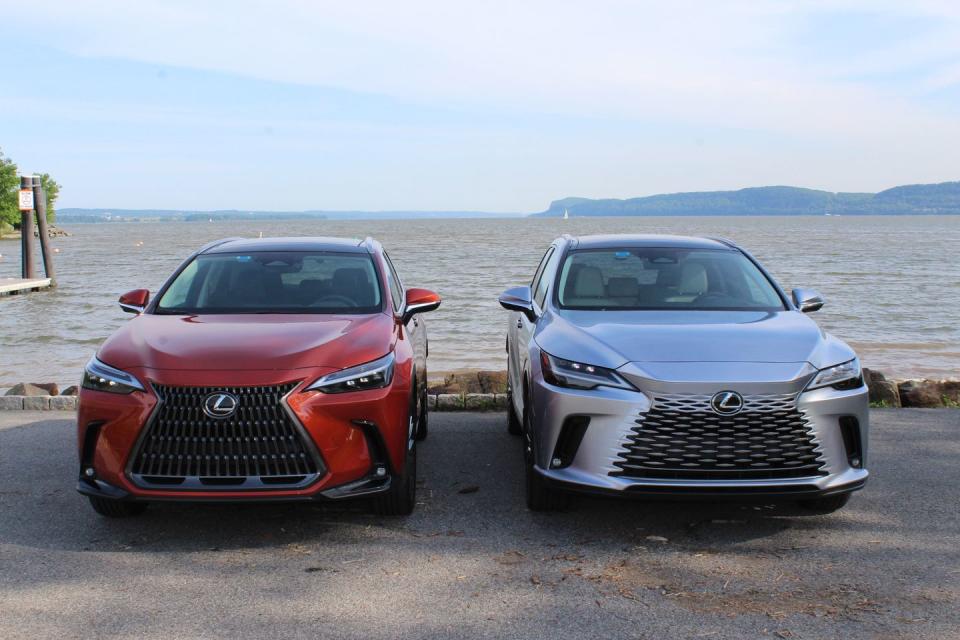 2025 lexus nx 350h vs 2024 lexus rx 450h