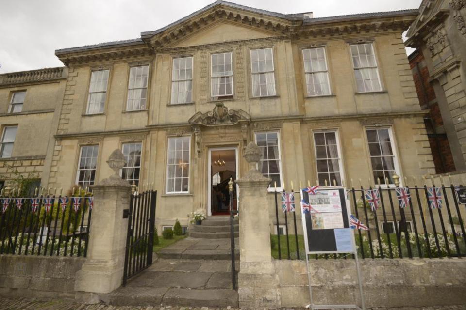 Wiltshire Times: The Grade I-listed Parade House in Trowbridge has just been named the Best Events Venue in Wiltshire in the Muddy Stiletto Awards. Photo: Trevor Porter 69285-5