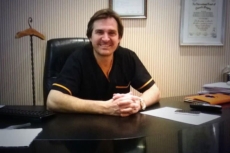Anibal Lotocki, el medico de los famosos, con multiples acusaciones.
