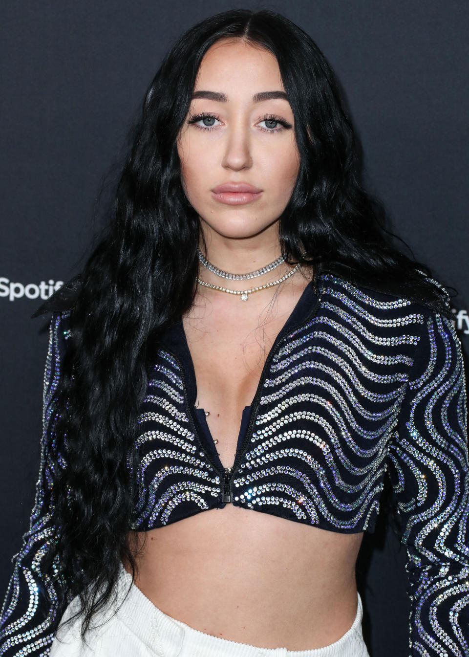 Noah Cyrus Throws Shades Towards Miley Cyrus For 'Disrespectful' Interview