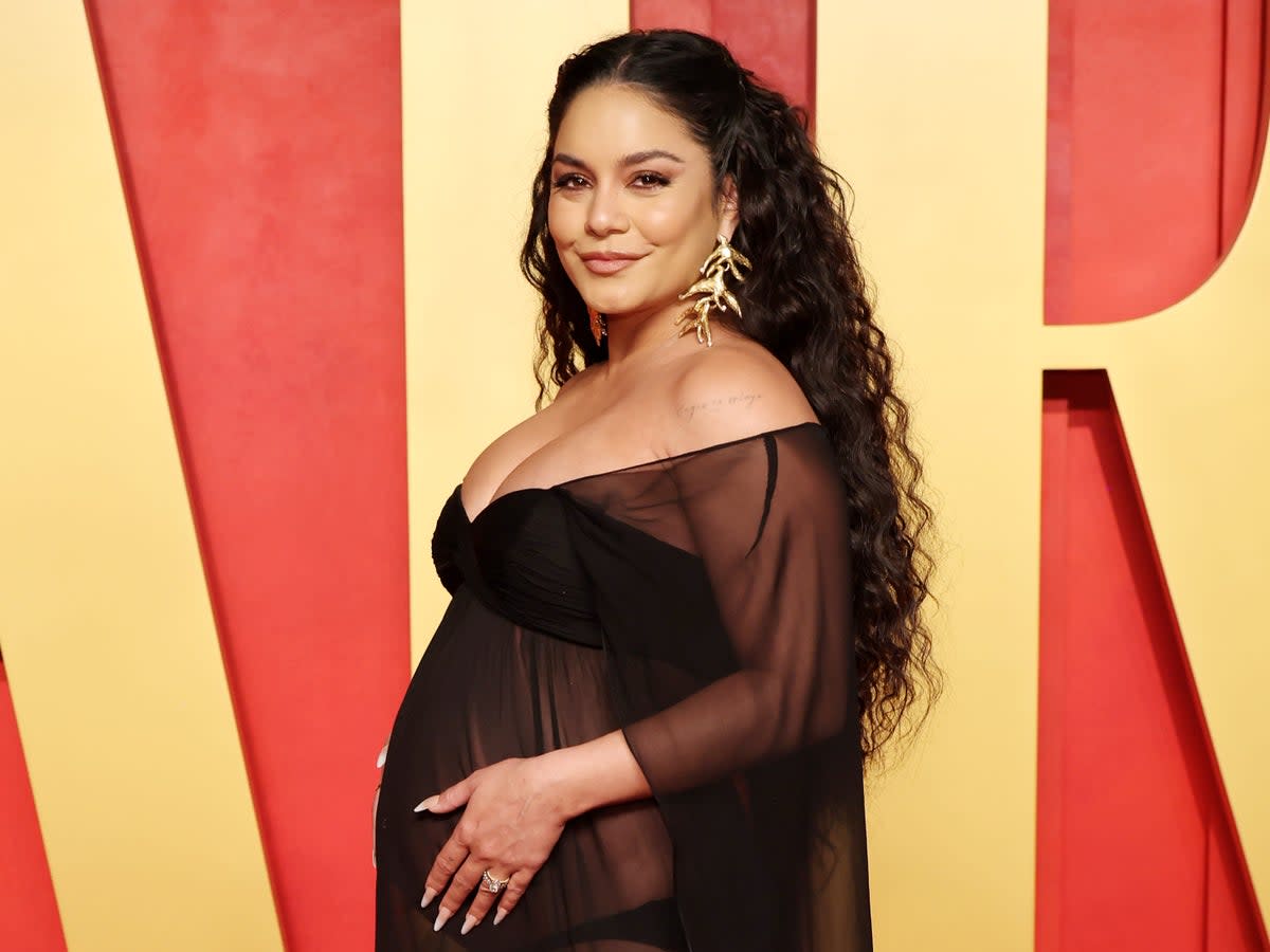 Vanessa Hudgens attends the 2024 Vanity Fair Oscar party, hosted By Radhika Jones, at Wallis Annenberg Center for the Performing Arts on March 11, 2024, in Beverly Hills, California  (Amy Sussman/Getty Images)