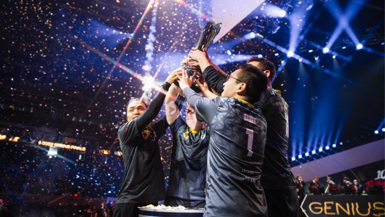 League of Legends: EG sweep 100T 3-0 to win 2022 LCS Spring Split