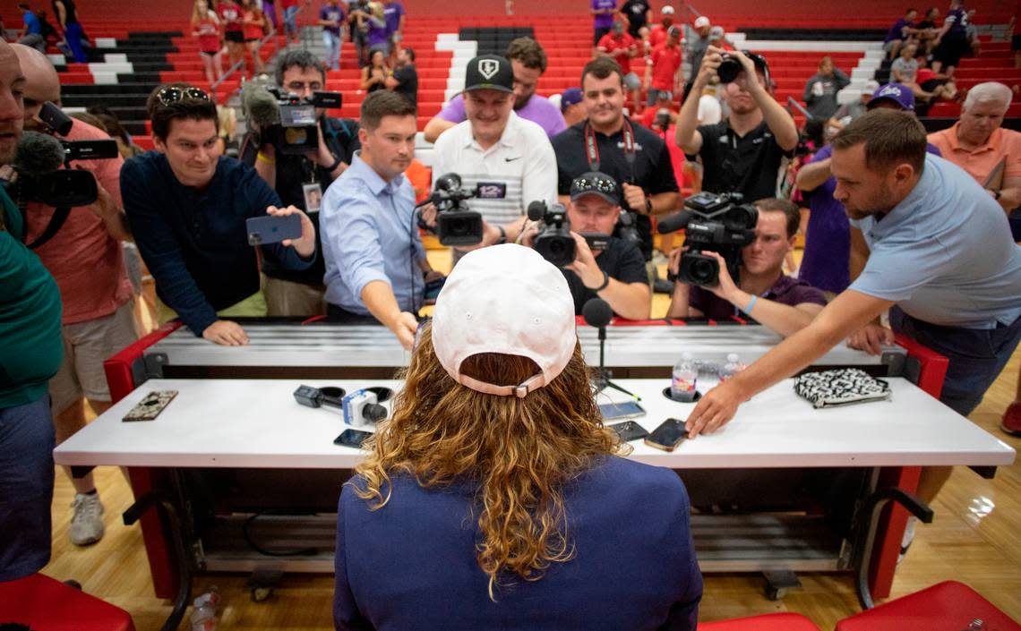 Avery Johnson faces reporters on Tuesday at Maize High after the announced his commitment to Kansas State.