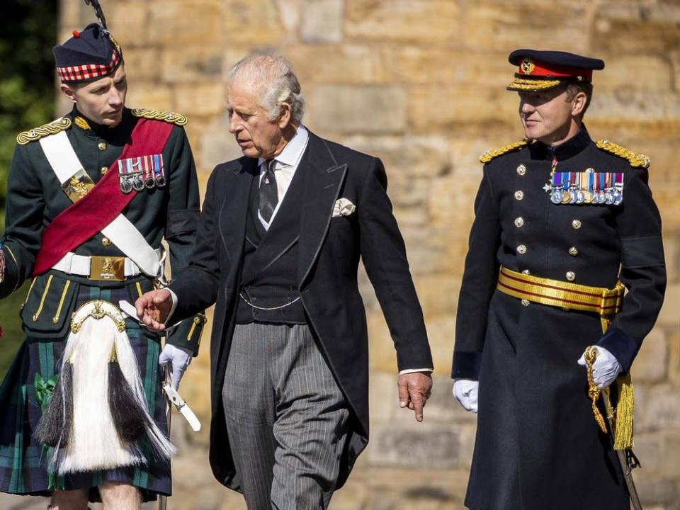 König Charles III. ist derzeit fast ununterbrochen unterwegs. (Bild: imago/UPI Photo)