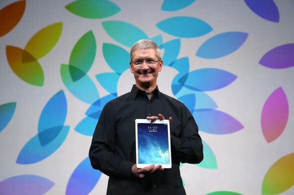 Apple Unveils New Versions Of Popular iPad