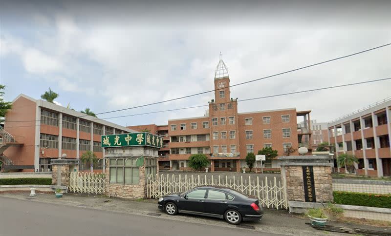 台南市私立城光中學於2017年停招，最後一屆畢業生僅9人。（圖／翻攝自Google地圖）