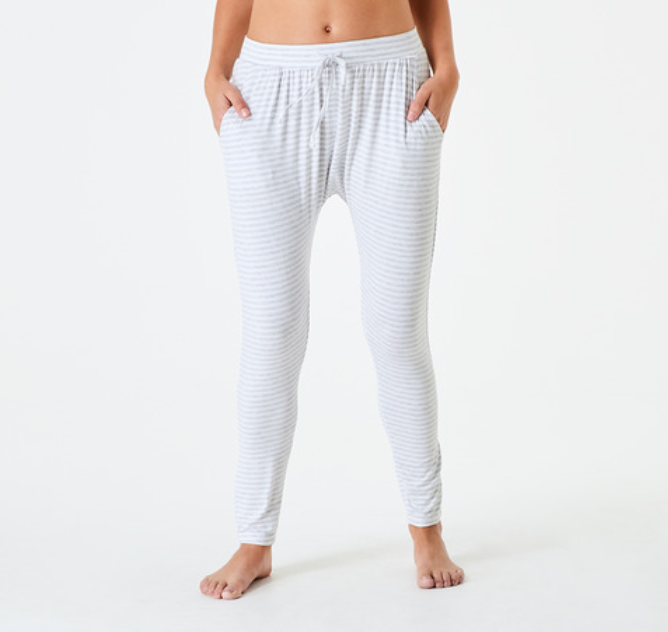 Kmart slouchy comfort pants in white