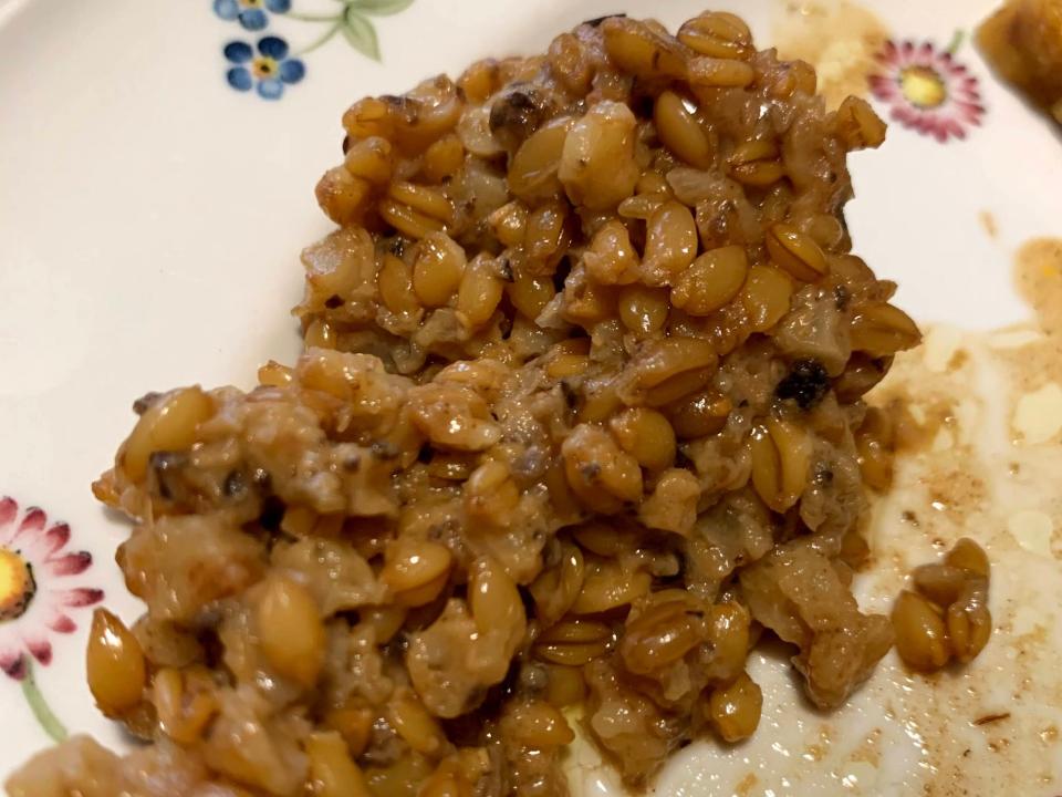 einkorn risotto on a floral plate