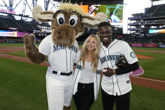 On loving the Seattle Mariners, even when it seems like a terrible