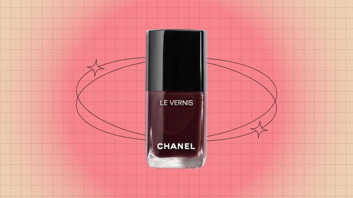 chanel le vernis nail polish 18 rouge noir