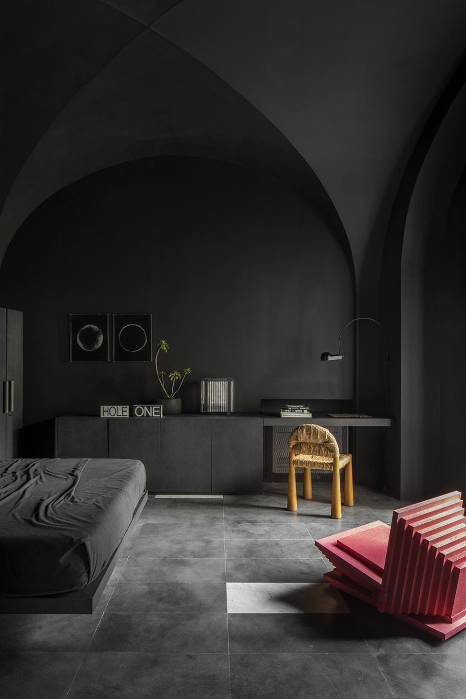 Bedroom with lava-stone details